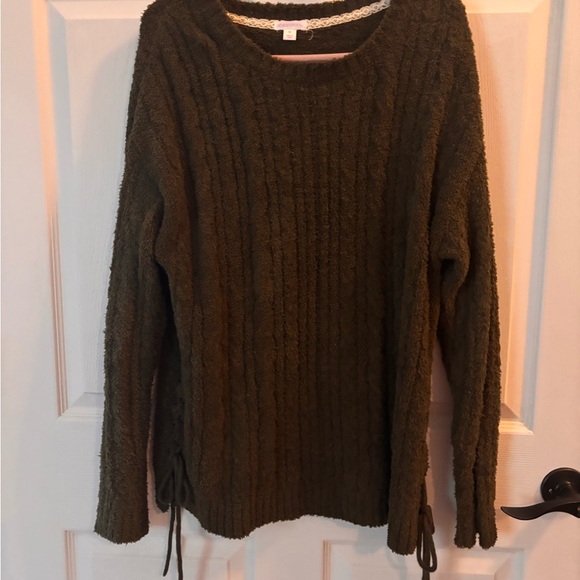 Xhilaration Dark Green Textured Sweater - Picture 1 of 4